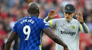 {{ otherArticle[0].article.title }}