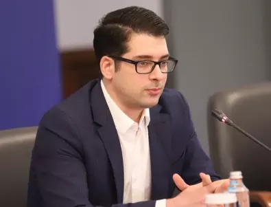 Атанас Пеканов: Позицията на ЕК по енергетиката не напълно съвпада с нашата, ще защитим парите си