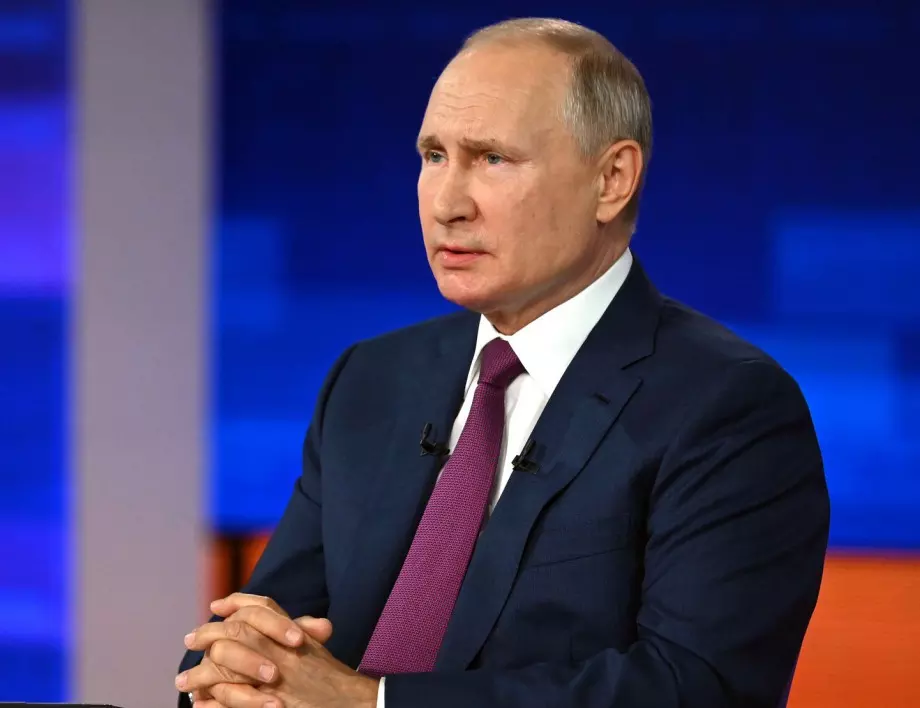 Путин похвали ефективността на "Спутник V" срещу Омикрон