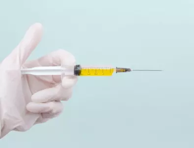 Експертният съвет по имунопрофилактика: Да не се бърза с поставяне на бустерна доза от ковид-ваксините 