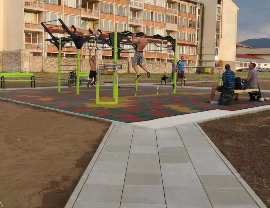Община Самоков извърши ремонти в спортното училище и общежитието към него