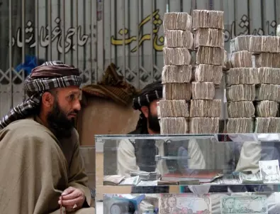 Талибаните иззеха 12 млн. долара и злато от бивши управници