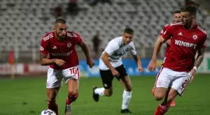 {{ otherArticle[0].article.title }}