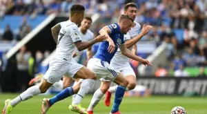 {{ otherArticle[0].article.title }}