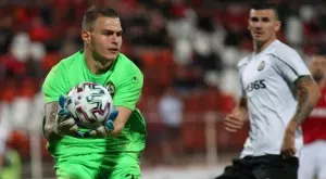 {{ otherArticle[0].article.title }}