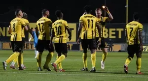 {{ otherArticle[0].article.title }}