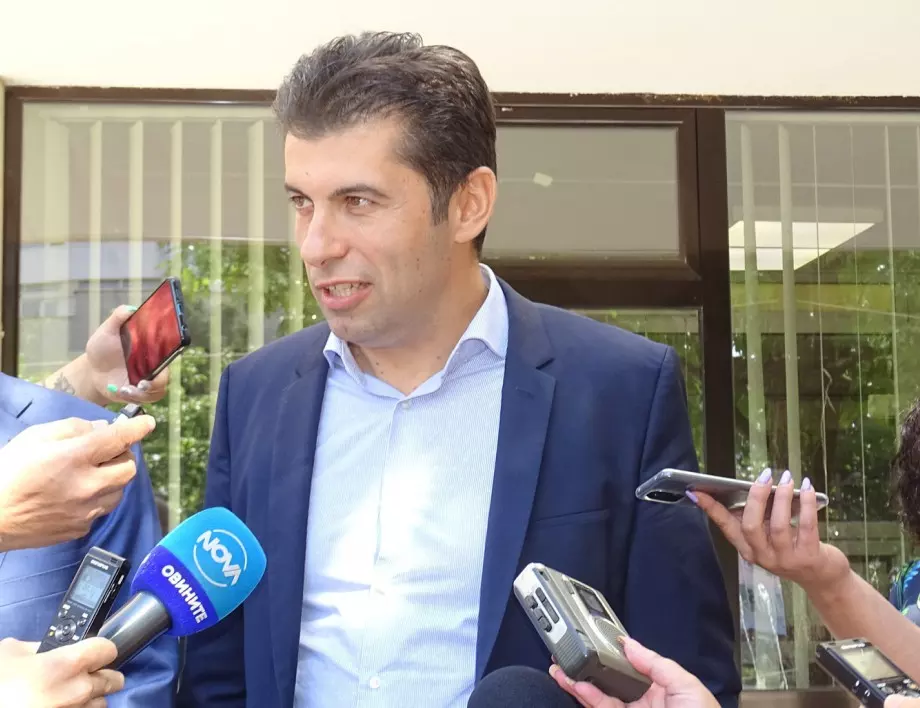 Кирил Петков: Няма да има проблем с коалиционните партньори по въпроса с РС Македония