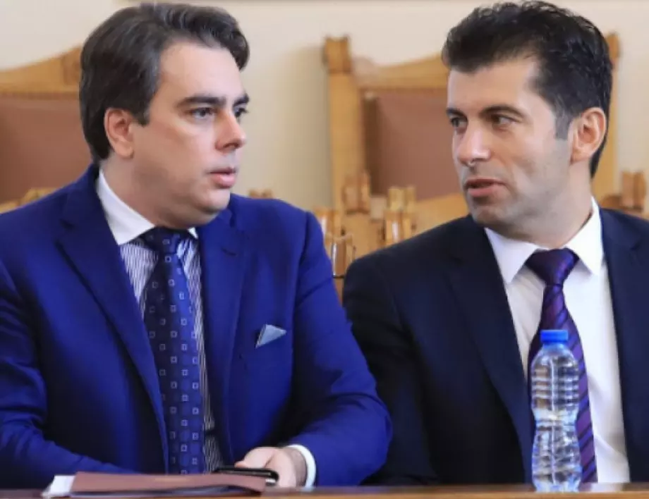 Петков и Василев представят утре новия си политически проект