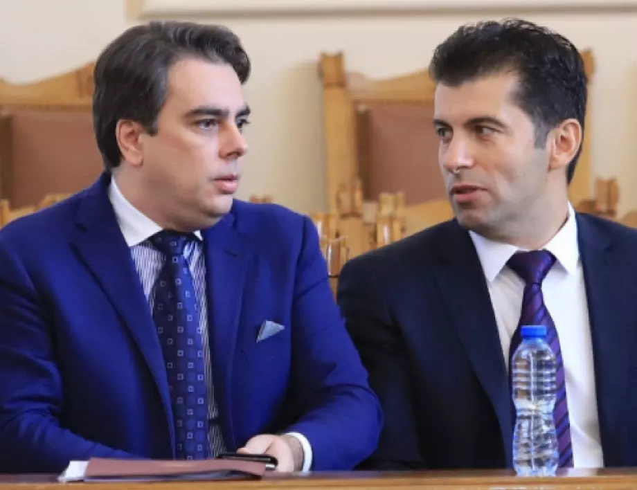 Проф. Людмил Георгиев: Партията на Кирил Петков и Асен Василев е по-традиционна в сравнение с "Има такъв народ"