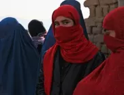 Десетки ученички отровени в Афганистан