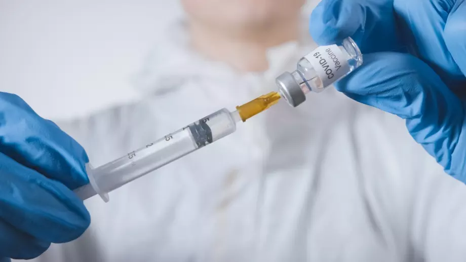 Започват ваксинациите за деца в болница "Света Анна"