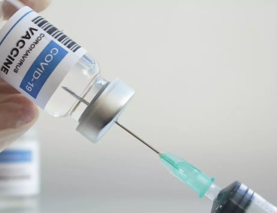 ЕМА решава за ваксинацията на 5-годишни деца до началото на ноември 