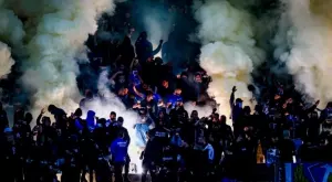 {{ otherArticle[0].article.title }}