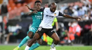 Валенсия - Реал Мадрид по ТВ: Къде да гледаме битката за оцеляване на "прилепите"?