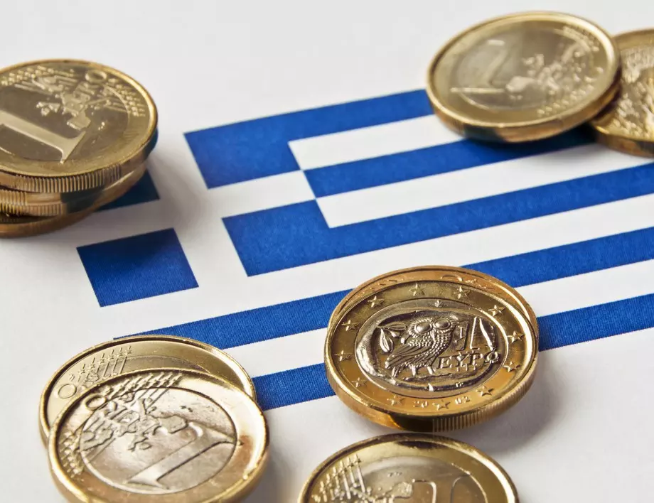 Гърция намалява ДДС на храните