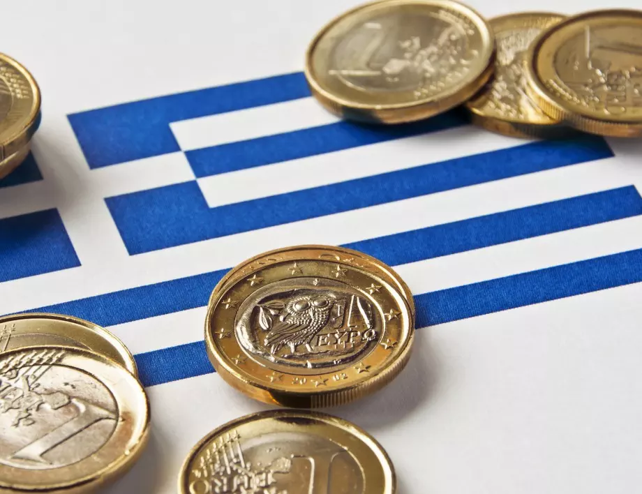 От 1 май минималната заплата в Гърция е 713 евро