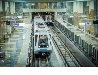 Договорено: Увеличават заплатите на служителите в столичното метро 