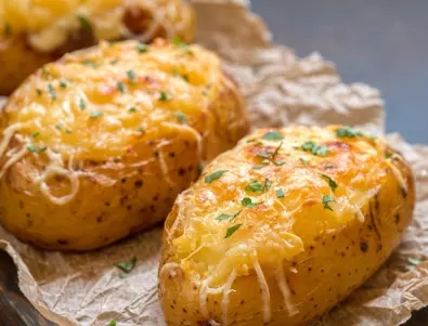 Пълнени картофи с бекон и кашкавал: Не сте яли по-вкусни!