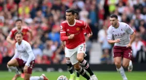 {{ otherArticle[0].article.title }}