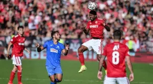 {{ otherArticle[0].article.title }}