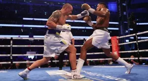 {{ otherArticle[0].article.title }}