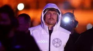 {{ otherArticle[0].article.title }}