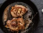 Свински пържоли с лук: Обичана рецепта