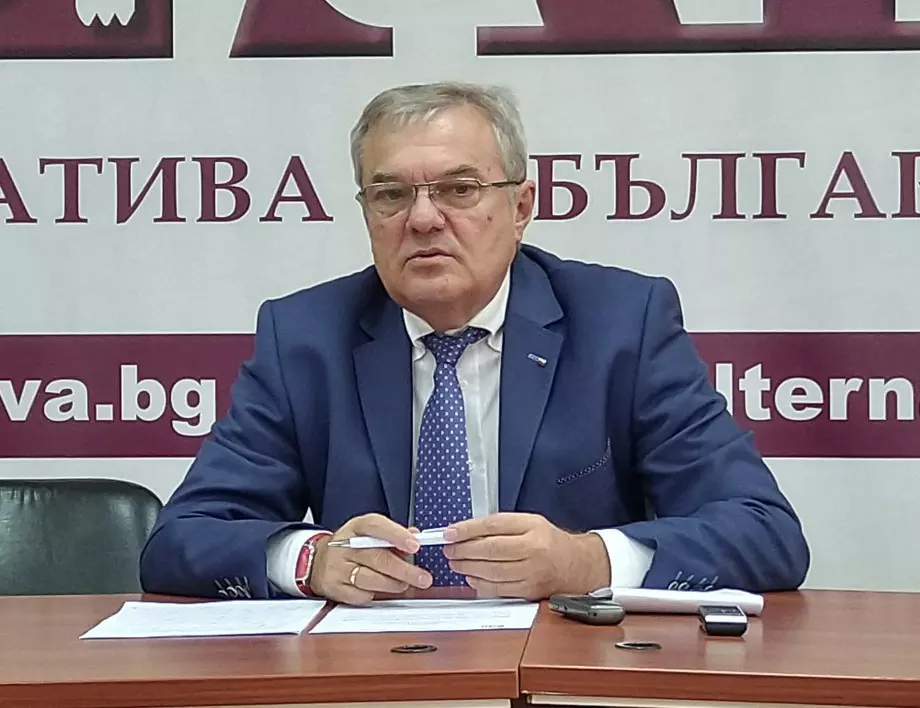 Румен Петков обясни защо енергийният министър не се смущава от драмата в енергийния сектор