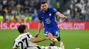 {{ otherArticle[0].article.title }}