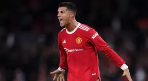 {{ otherArticle[0].article.title }}