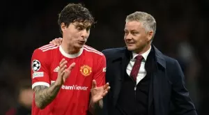 Главоболия за Сослкяер преди дербито на Манчестър 