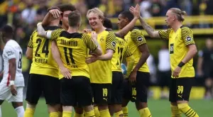 Борусия Дортмунд без Холанд с ценен успех, Волфсбург продължава да се срива
