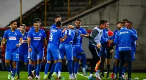 {{ otherArticle[0].article.title }}