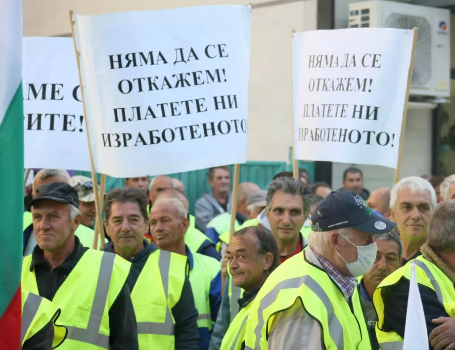 Пътният бранш иска оставката на Комитова след взаимни обвинения за неявяване за среща
