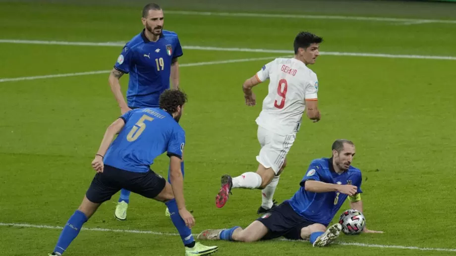Лига на нациите (1/2-финал) Италия - Испания: Ето коя българска ТВ ще излъчи зрелищния мач!