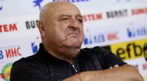 "Дано, ама надали": Венци Стефанов постави под въпрос съдията на Лудогорец - Славия