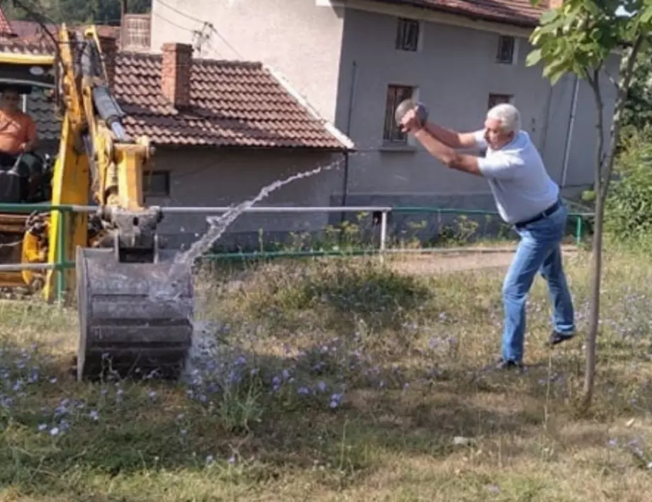 Община Златица стартира проект за центъра на село Петрич