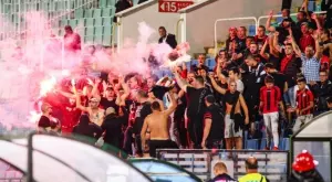 {{ otherArticle[0].article.title }}