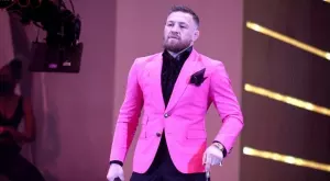 {{ otherArticle[0].article.title }}