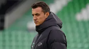 {{ otherArticle[0].article.title }}