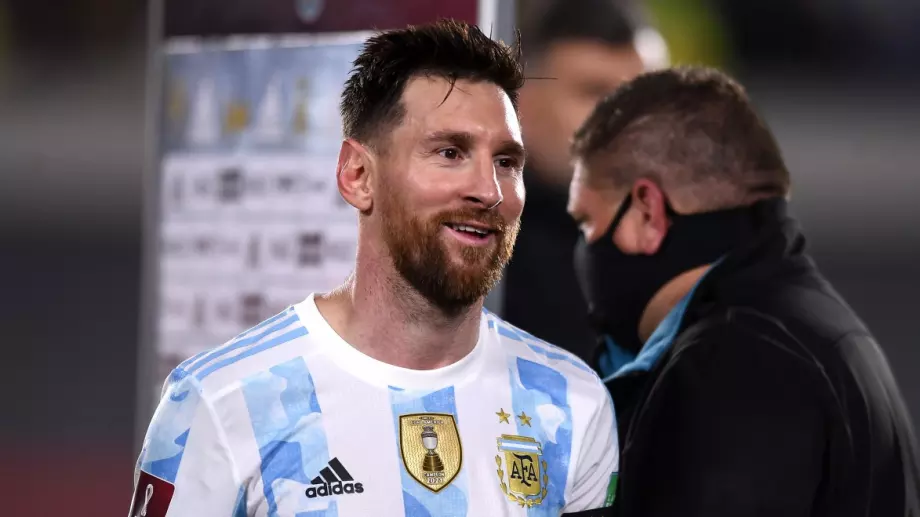 Лионел Скалони повика 34 футболисти в Аржентина, Меси е сред тях