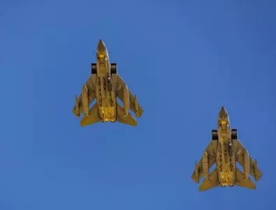 Българските пилоти, управляващи F-16, стават осем 
