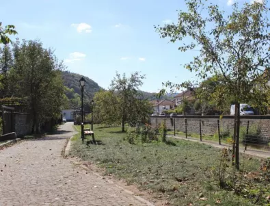 Община Трявна подобрява кътовете за отдих в града по проект