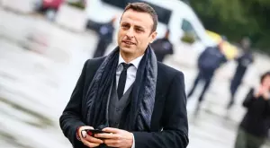 {{ otherArticle[0].article.title }}