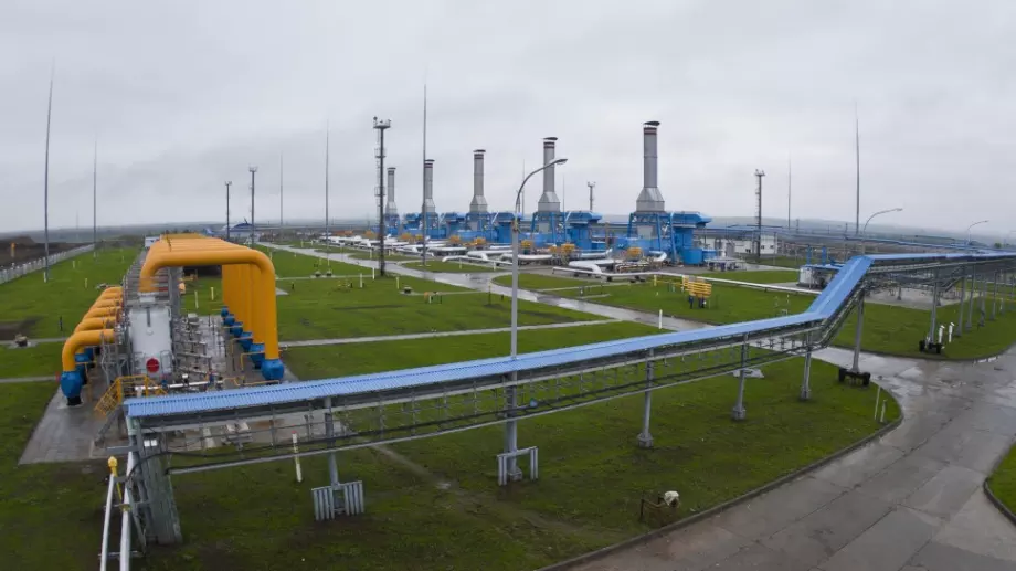 "Газпром" официално призна тежките времена за компанията: В числа