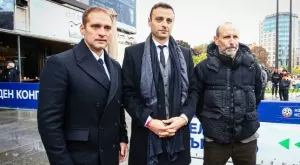 Струмска слава скочи на Бербатов и екипа му: Нека спрем този цирк и да се захващаме за работа!