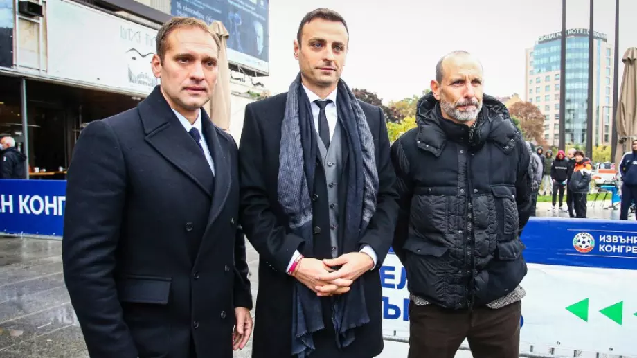 Димитър Бербатов е провел разговор с потенциалния нов треньор на националния отбор на България?
