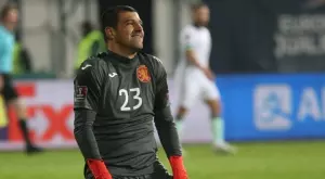 {{ otherArticle[0].article.title }}