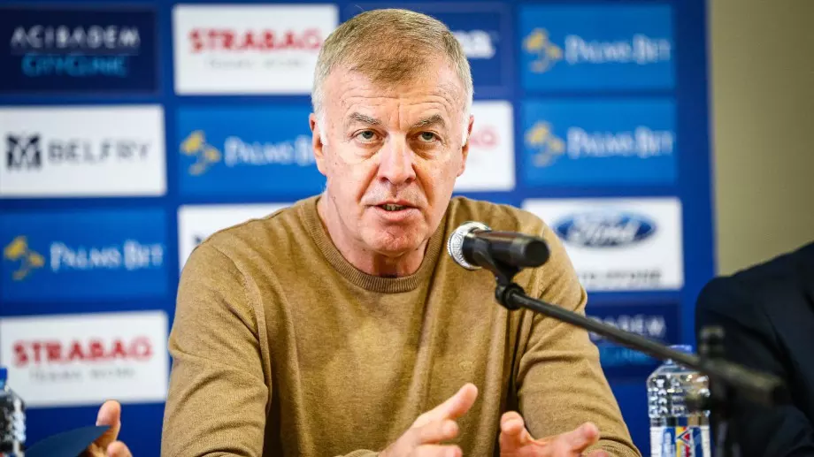 Доза оптимизъм в "синьо": Левски е постигнал на 90% договорка със Симеон Славчев?