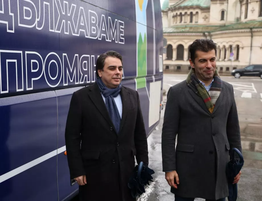 Шпигел: Нова антикорупционна партия спечели изненадващо изборите в България 